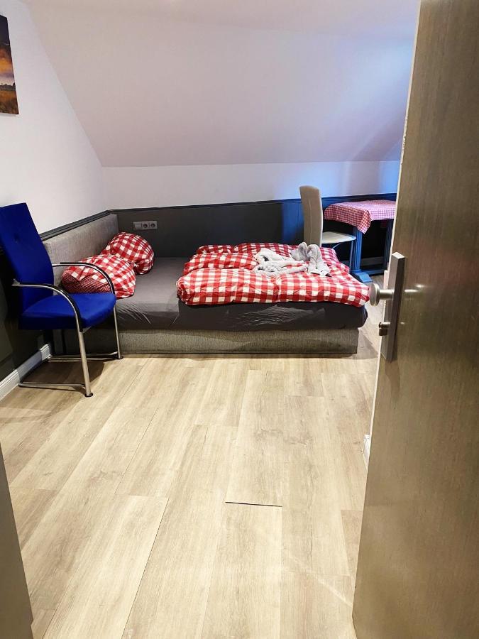 Hotel Waldhorn Щутгарт Екстериор снимка